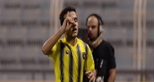 مرتضى منصور: مصطفى فتحي "متمرد" 